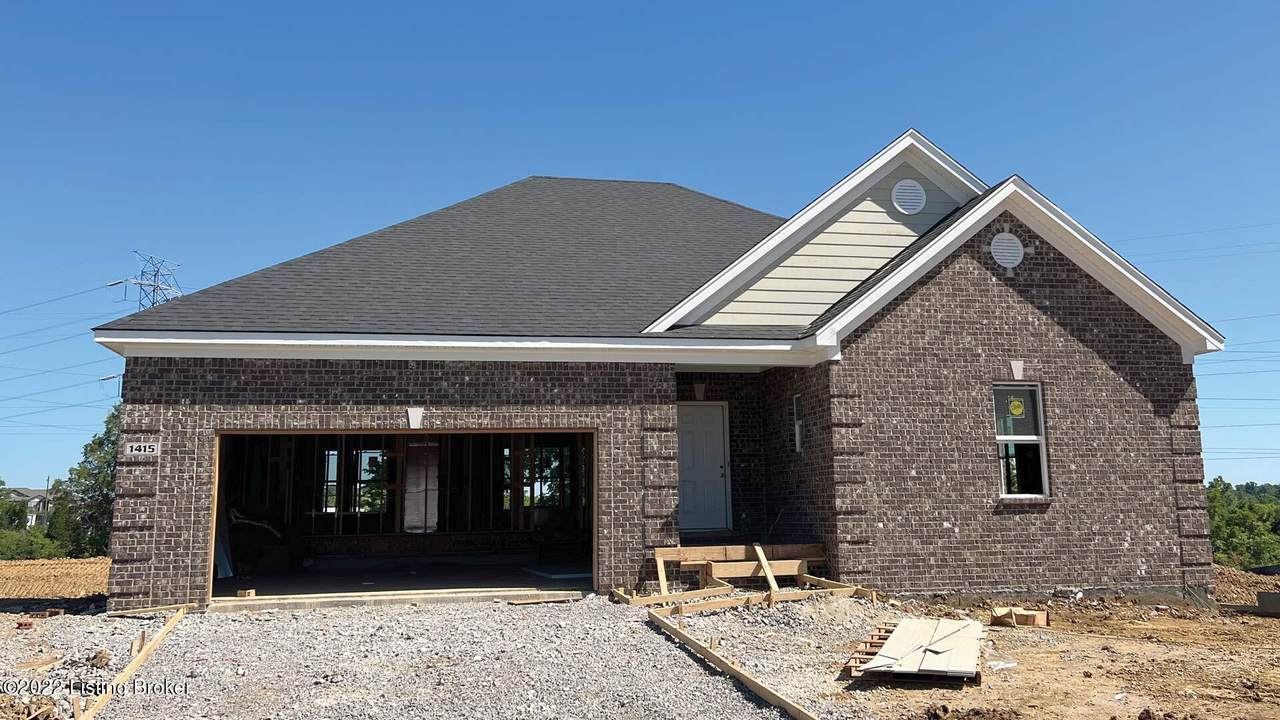 1415 Swan Creek Cir - Photo 1