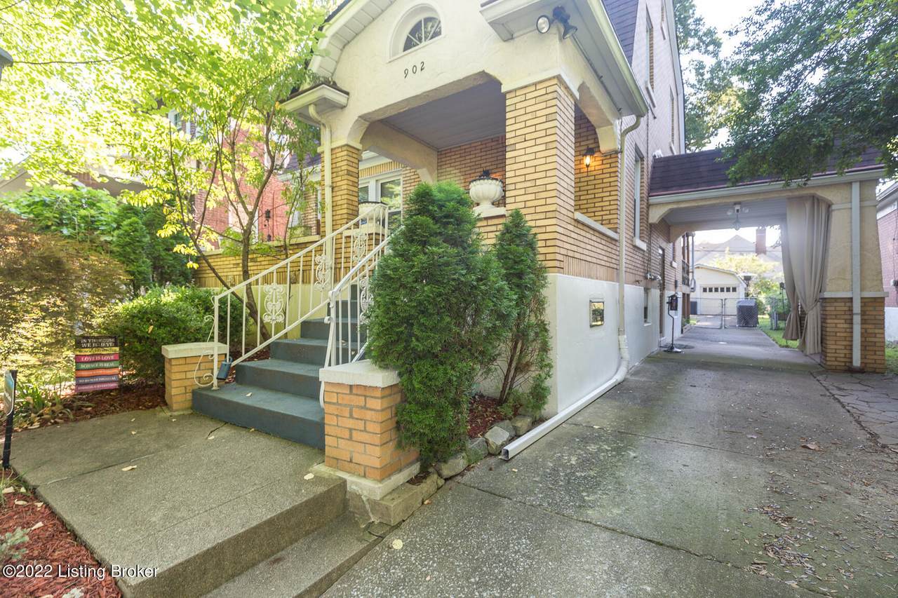 902 Eastern Pkwy - Photo 1