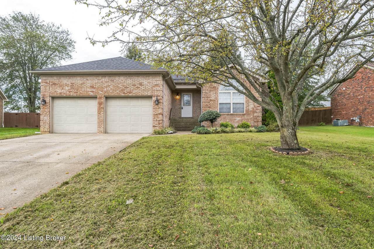 189 Cherokee Cir - Photo 1