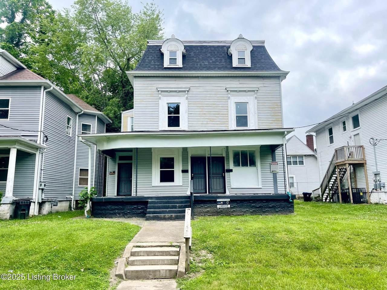 4116 Broadway - Photo 1