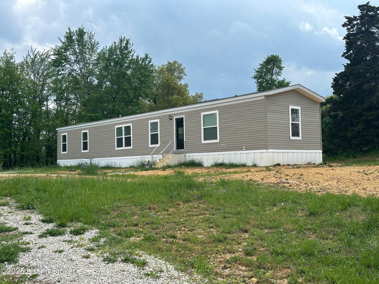 1304 Hammonsville School House Rd - Photo 1