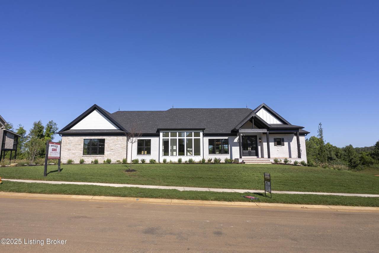 2712 Adenmore Ct - Photo 1