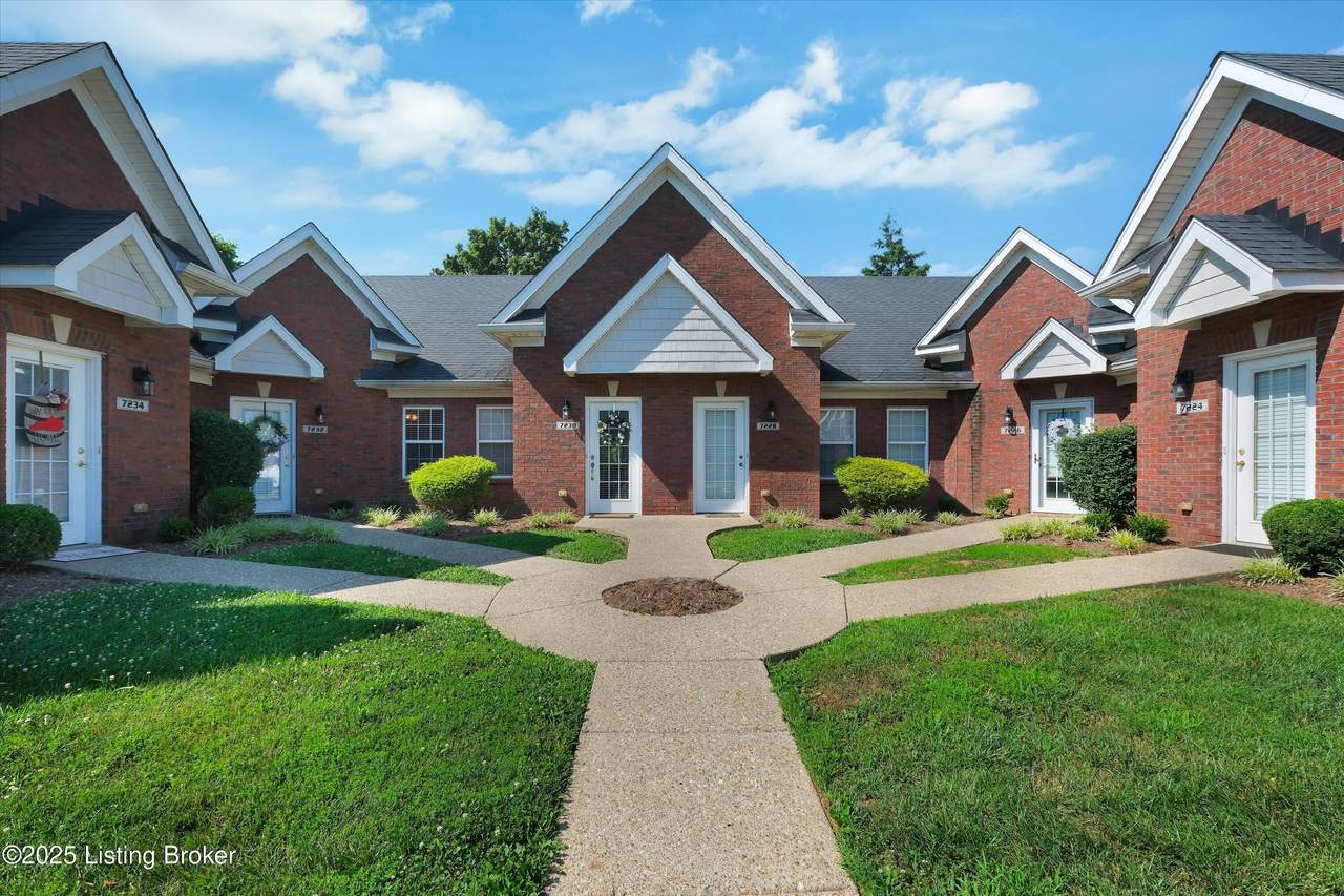 7230 Michael Benjamin Cir - Photo 1