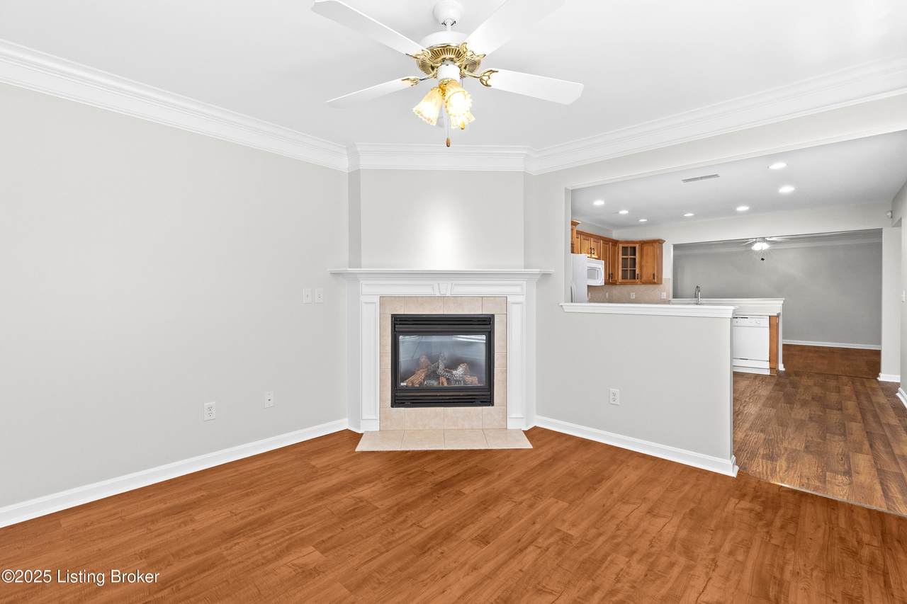 10026 Chenoweth Vista Way - Photo 1