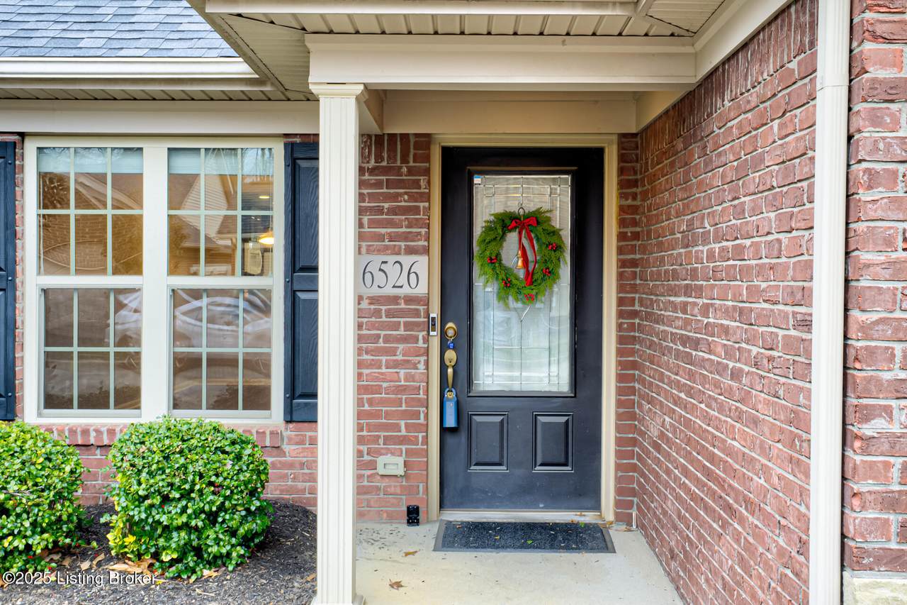 6526 Renate Rd - Photo 1