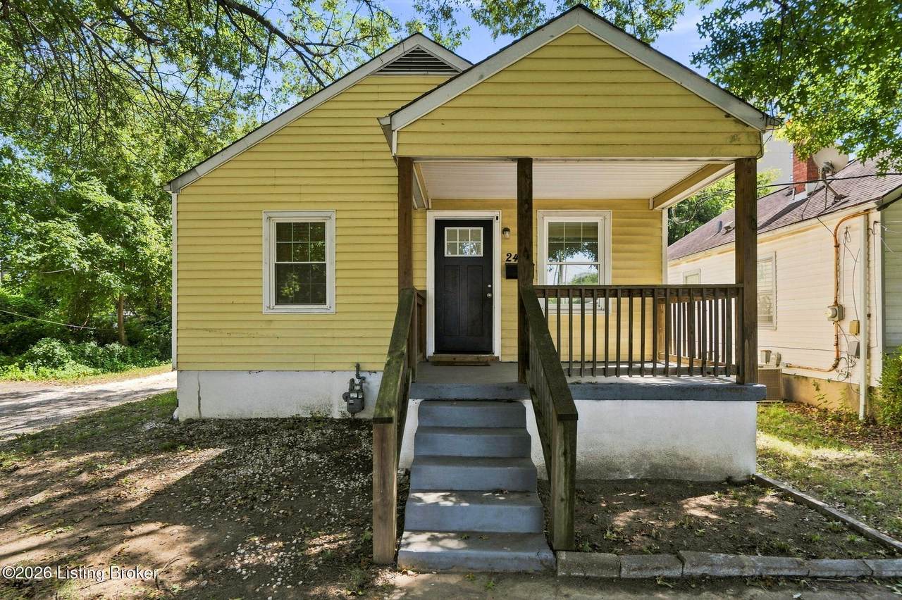 2411 5th St - Photo 1