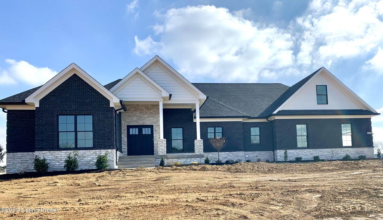 112 Megan Dr - Photo 1