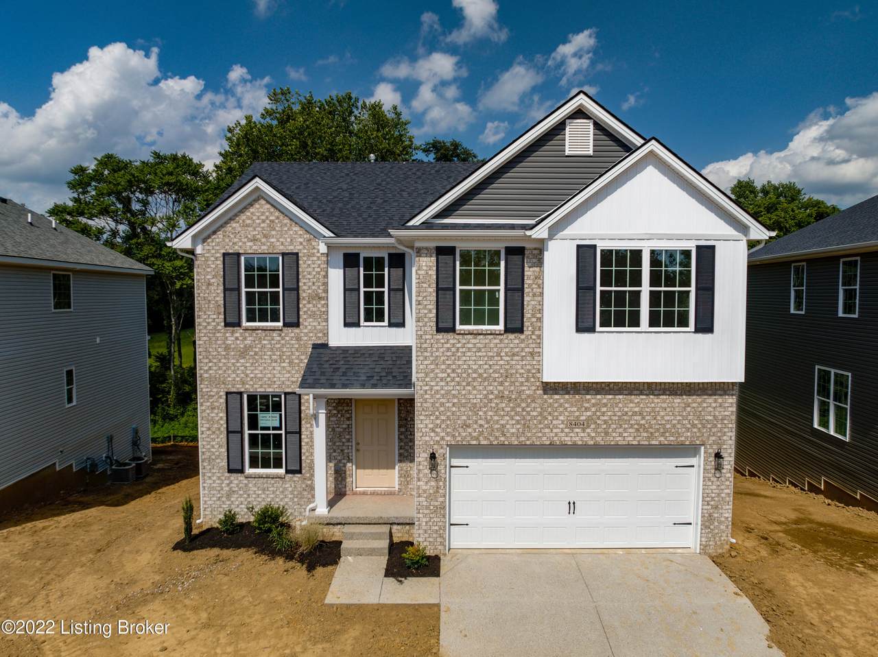 8404 Gateway Run Rd - Photo 1