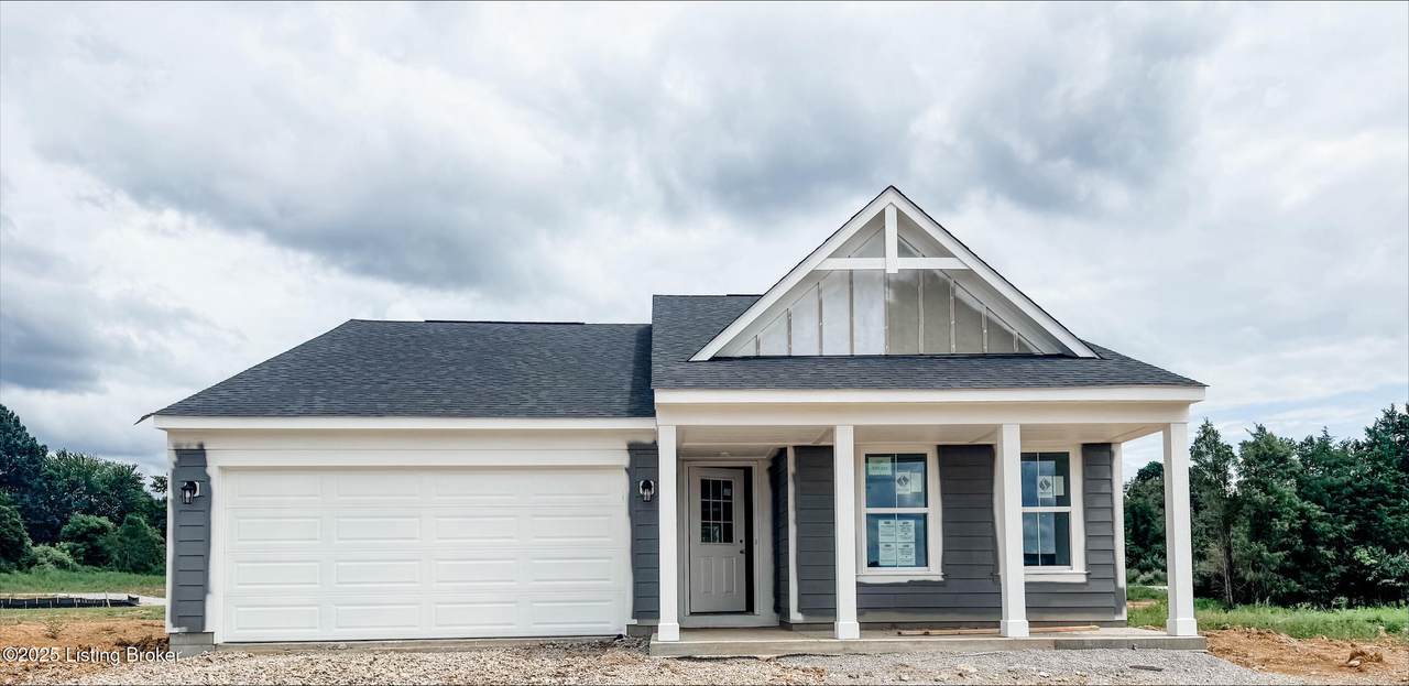 107 Maple Leaf Dr - Photo 1