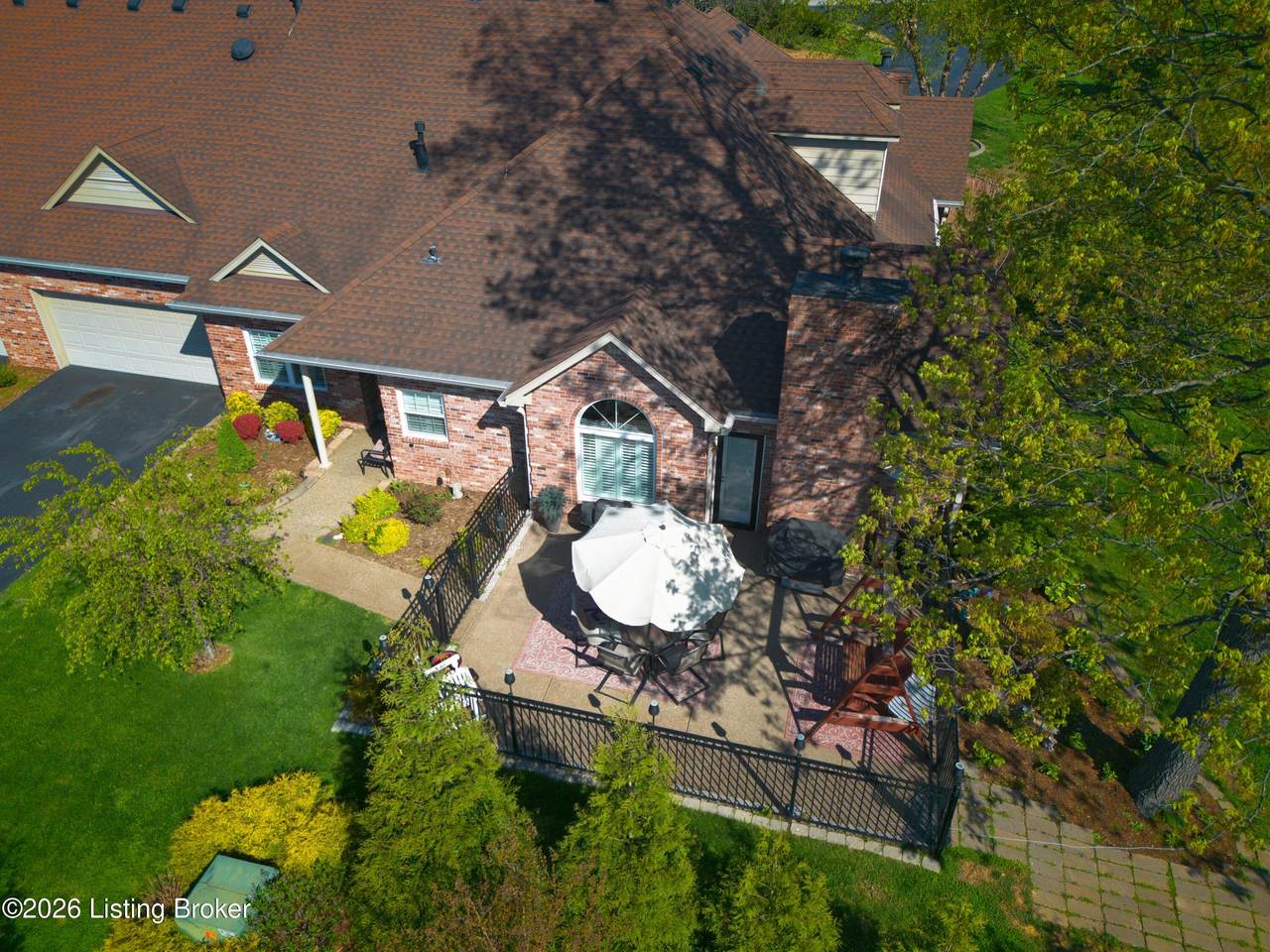 10111 Sea Pines Ct - Photo 1