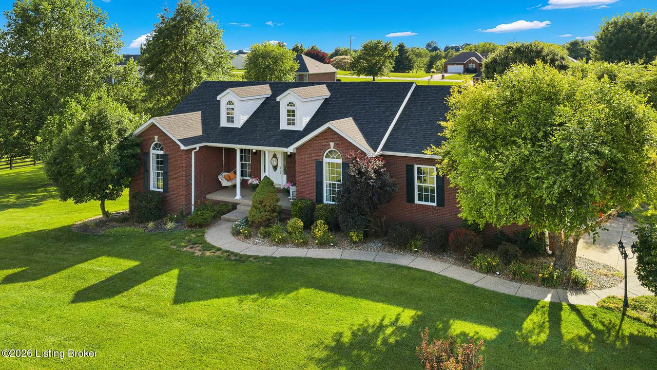 94 Bentley Blvd - Photo 1