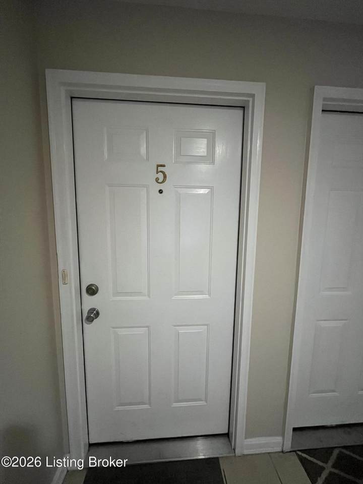 https://bt-photos.global.ssl.fastly.net/louisville/1280_boomver_4_1709988-2.jpg