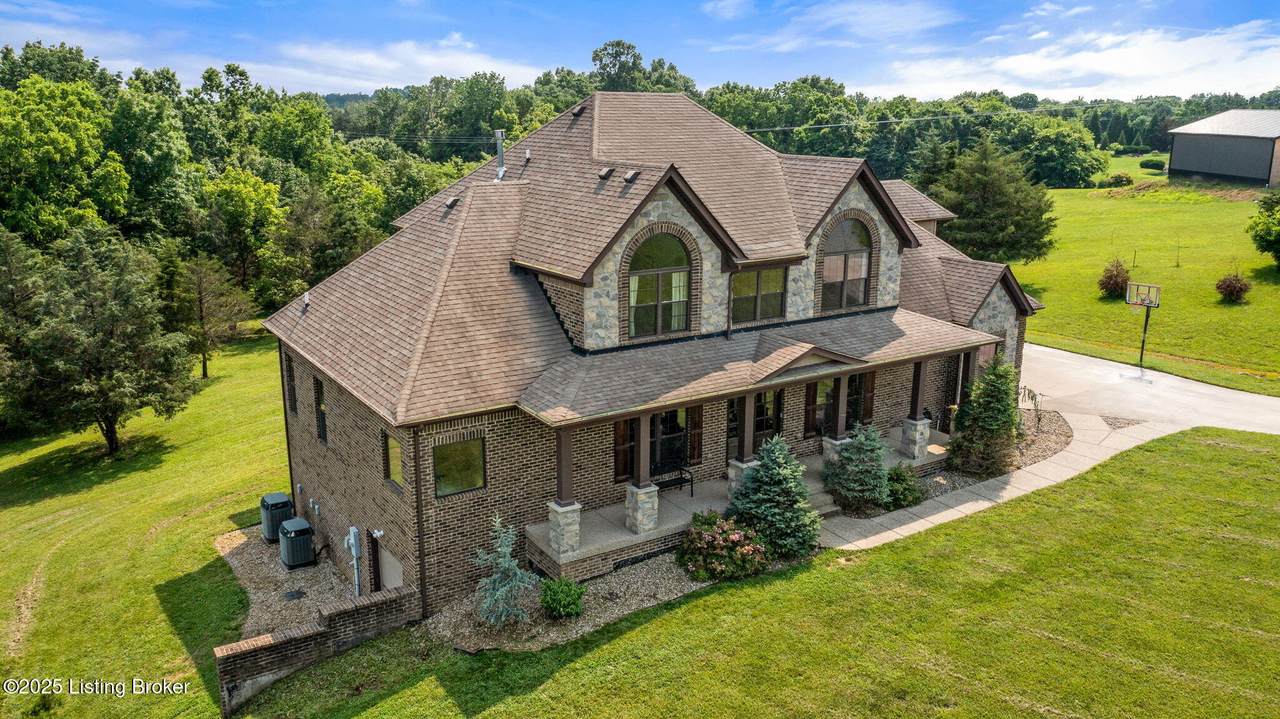 288 Clayleen Way - Photo 1