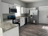 3431 Greenwood Ave - Photo 10