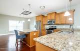 1701 Coral Ct - Photo 11