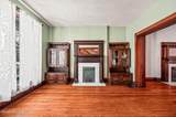 1102 Brook St - Photo 10
