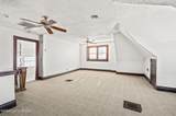 1102 Brook St - Photo 43