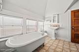 1102 Brook St - Photo 46