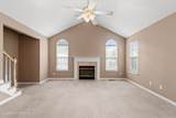1605 Eagle Nest Way - Photo 4
