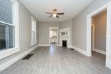 2933 3rd St - Photo 16
