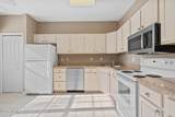 1208 Elderberry Ln - Photo 16