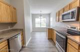608 Spring St - Photo 5