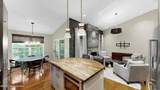 419 Village Lake Dr - Photo 10