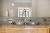 7526 Autumn Pointe Dr - Photo 21
