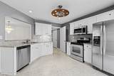 8207 Eagle Creek Dr - Photo 10