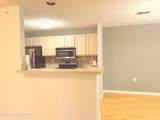 10303 Trotters Pointe Dr - Photo 6