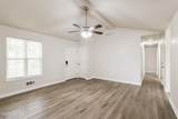 212 Tecumseh Dr - Photo 3