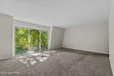 521 Zorn Ave - Photo 12