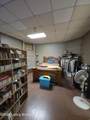 952 6th St - Photo 18