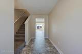 203 Dixon Cir - Photo 3