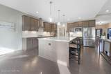 1911 Scenic Lakes Dr - Photo 8