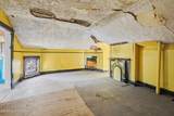 1222 Brook St - Photo 15
