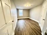 1853 Bank St - Photo 4
