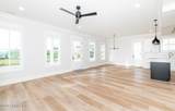 6100 Passionflower Dr - Photo 18