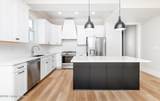 6100 Passionflower Dr - Photo 9