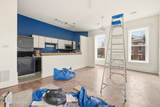 1164 Brook St - Photo 16