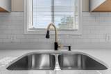 6511 Kenmore Ave - Photo 15