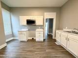 508 1/2 Vincennes St - Photo 3