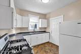 1802 Deerwood Ave - Photo 4