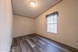 672 Fentress Hideout Ln - Photo 32