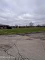 1700 Sanders Ln - Photo 3