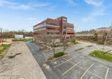 1031 Zorn Ave - Photo 3