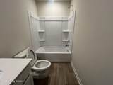 2021 Lyndon Green Cir - Photo 32