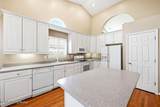 14029 Waters Edge Dr - Photo 17