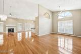 14029 Waters Edge Dr - Photo 8