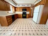 2610 Veterans Pkwy - Photo 3
